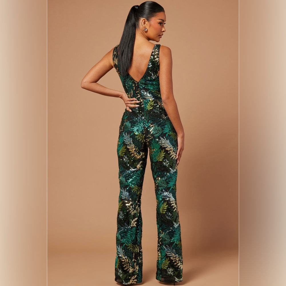 Nova Luxe Amaya Sequin jumpsuit - Teal. New with Tag